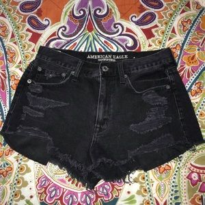 AE Vintage high rise festival shorts❣️